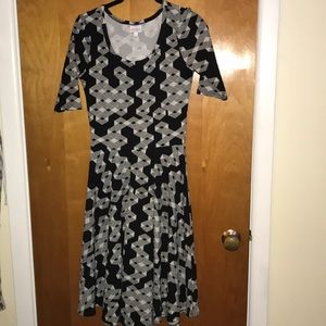 Small Nicole Lularoe